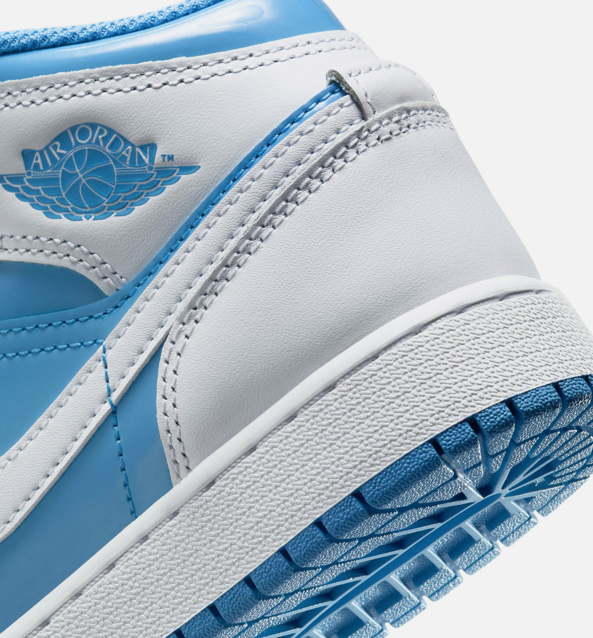 Air Jordan 1 Mid Legend Blue Grade School Sneakers - White/Legend Blue